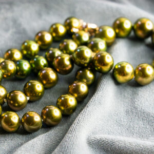Pistachio Round Choker